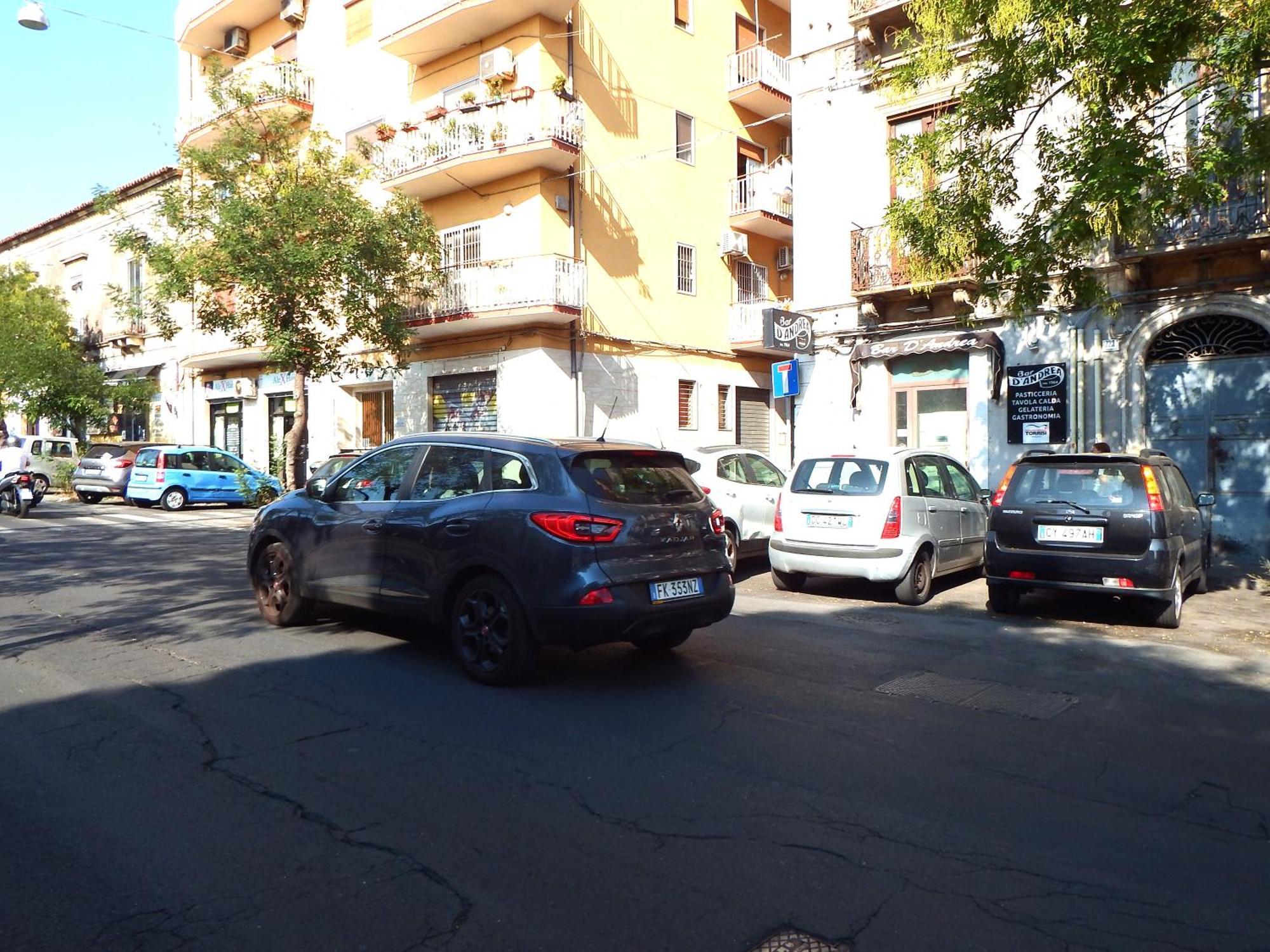 Holiday Home Ettore Catania Luaran gambar